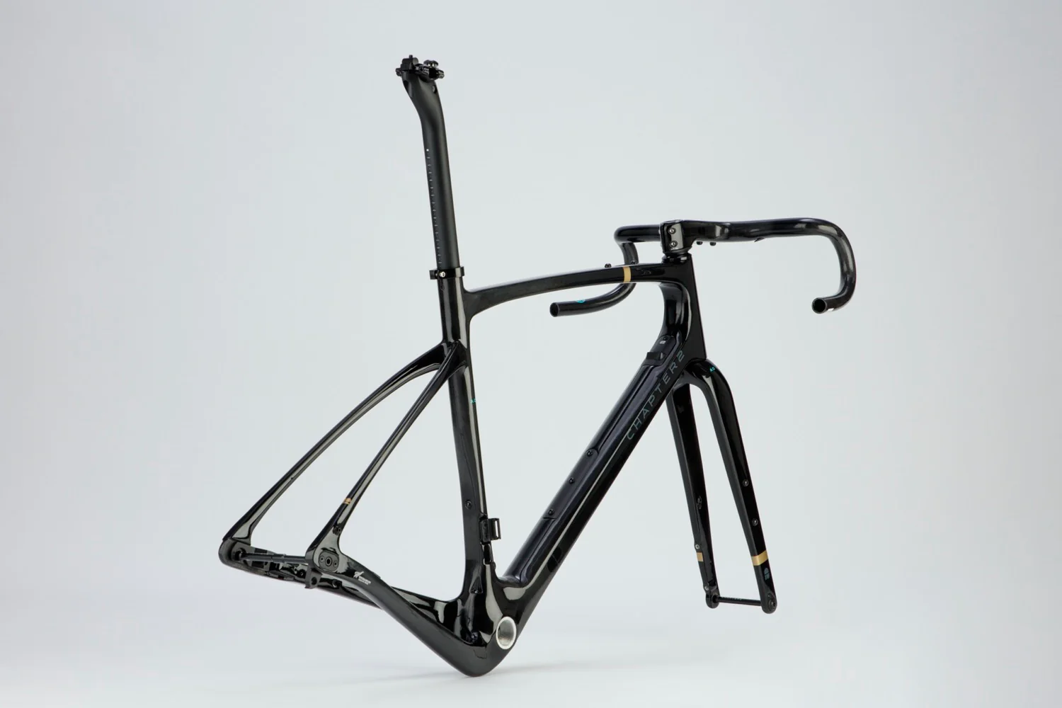 AO BLACK + UD W/ GOLD (KOURA) - Image 3