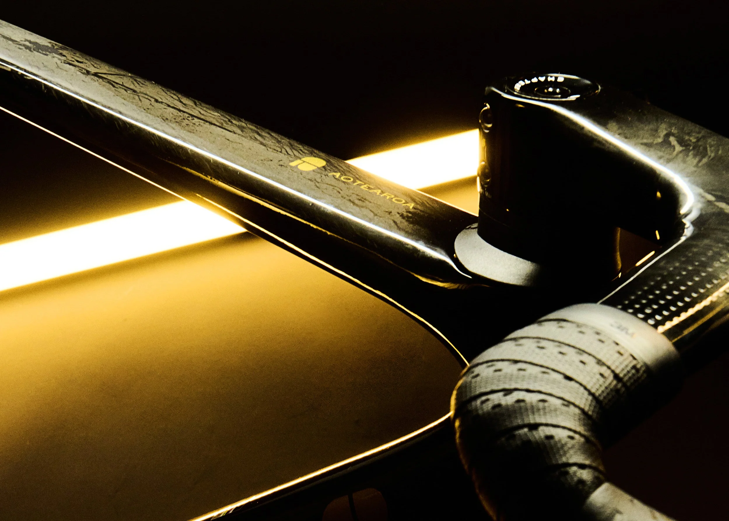 Chapter2 RIRA ULTRA - SRAM Force E1 AXS - Performance Road Bike - Image 5