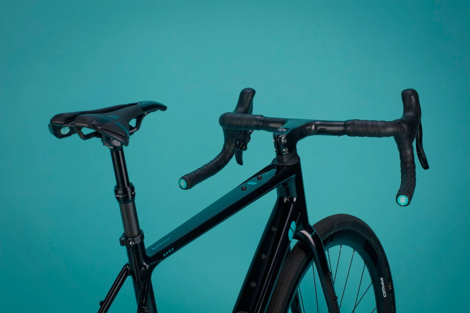 KAHA GLOSSY BLACK (TUAURIURI) - Image 10