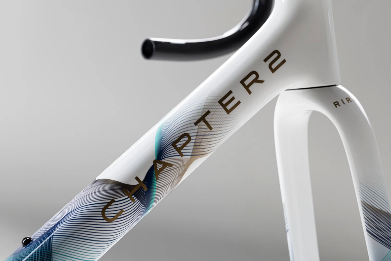 Chapter2 RIRA Frameset - WHITE FADE w/SWIRLS - Image 5