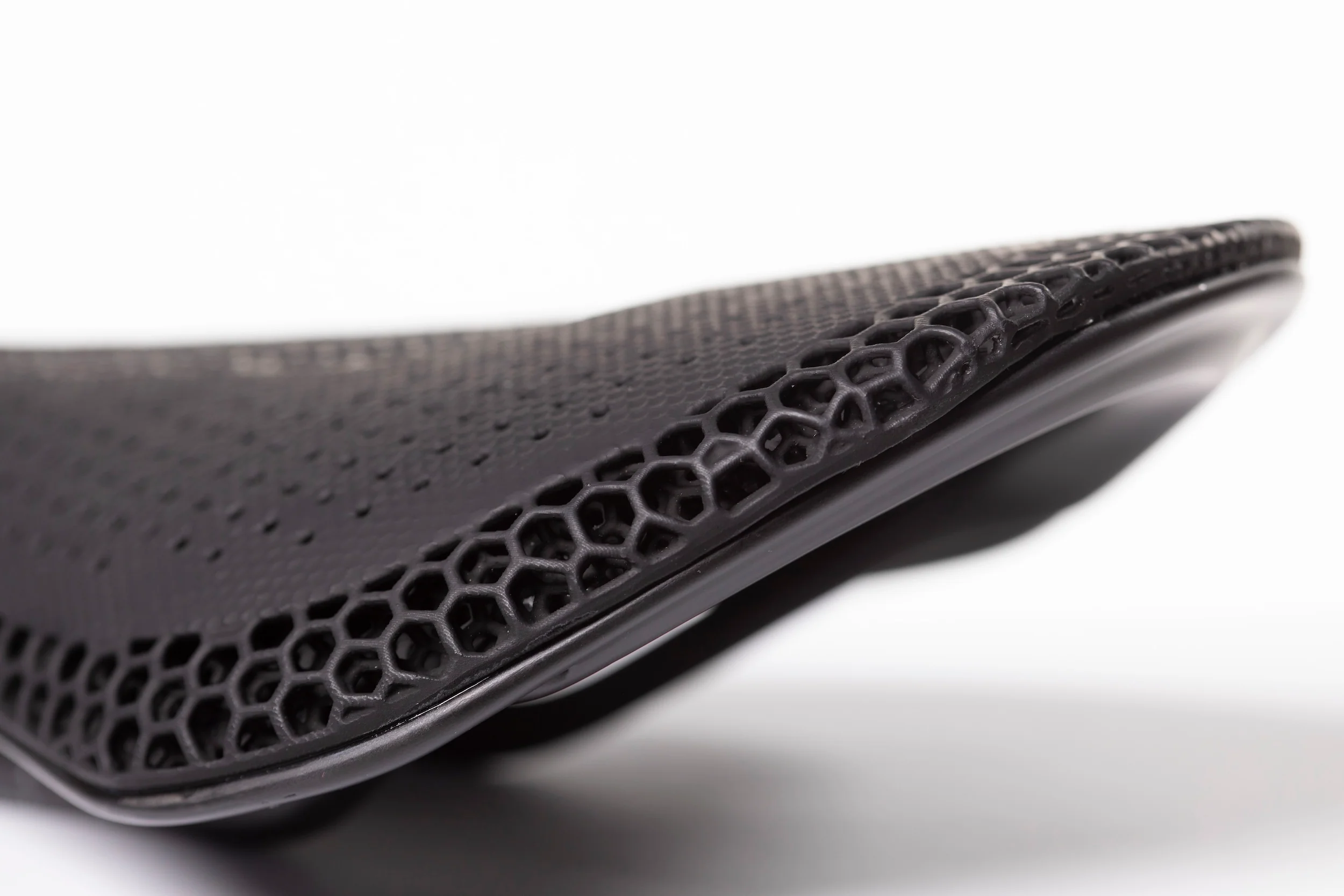 TCP Carbon Flow 3D Printed Carbon Saddle - Image 4