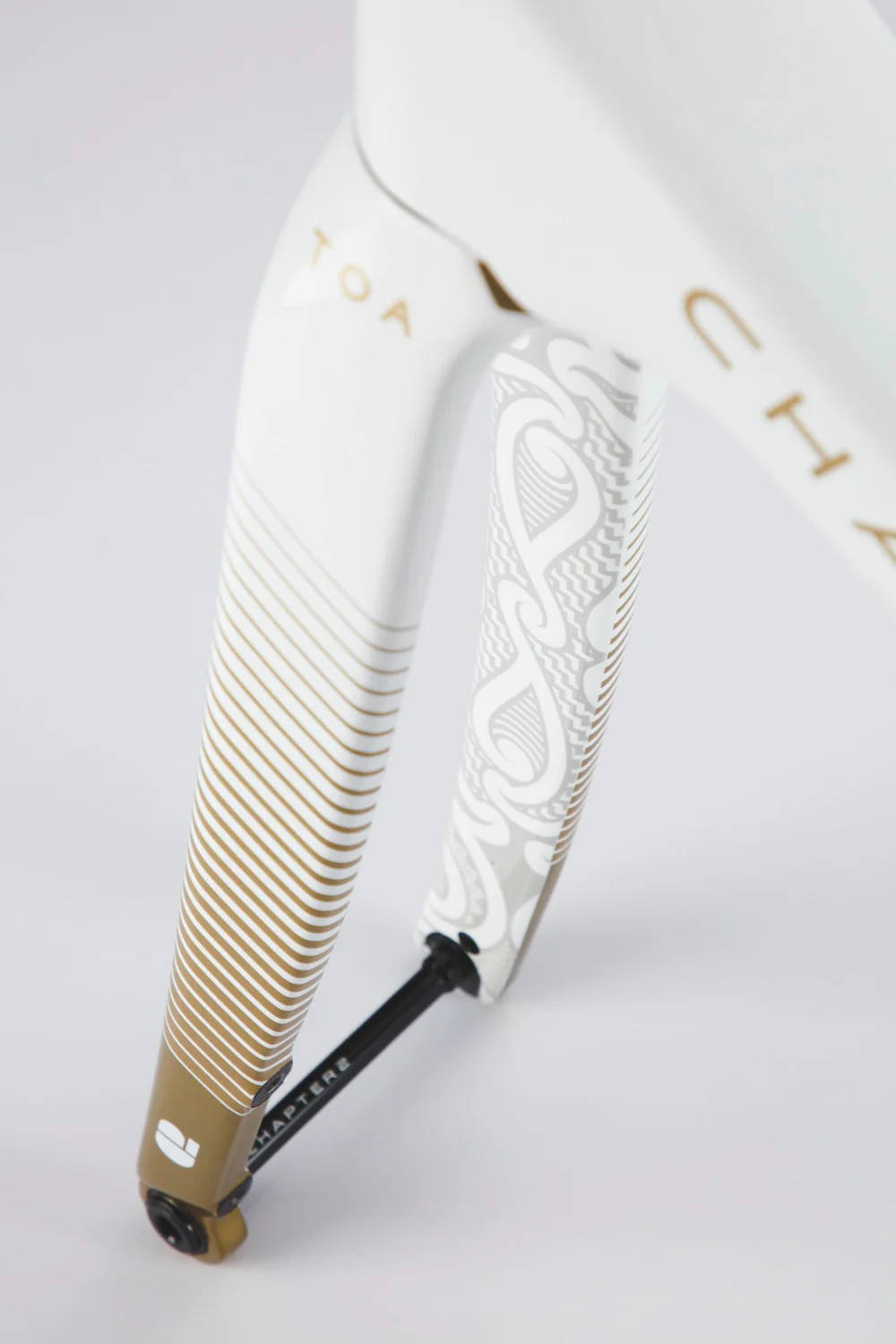 TOA WHITE + GOLD (KOURA) - Image 13